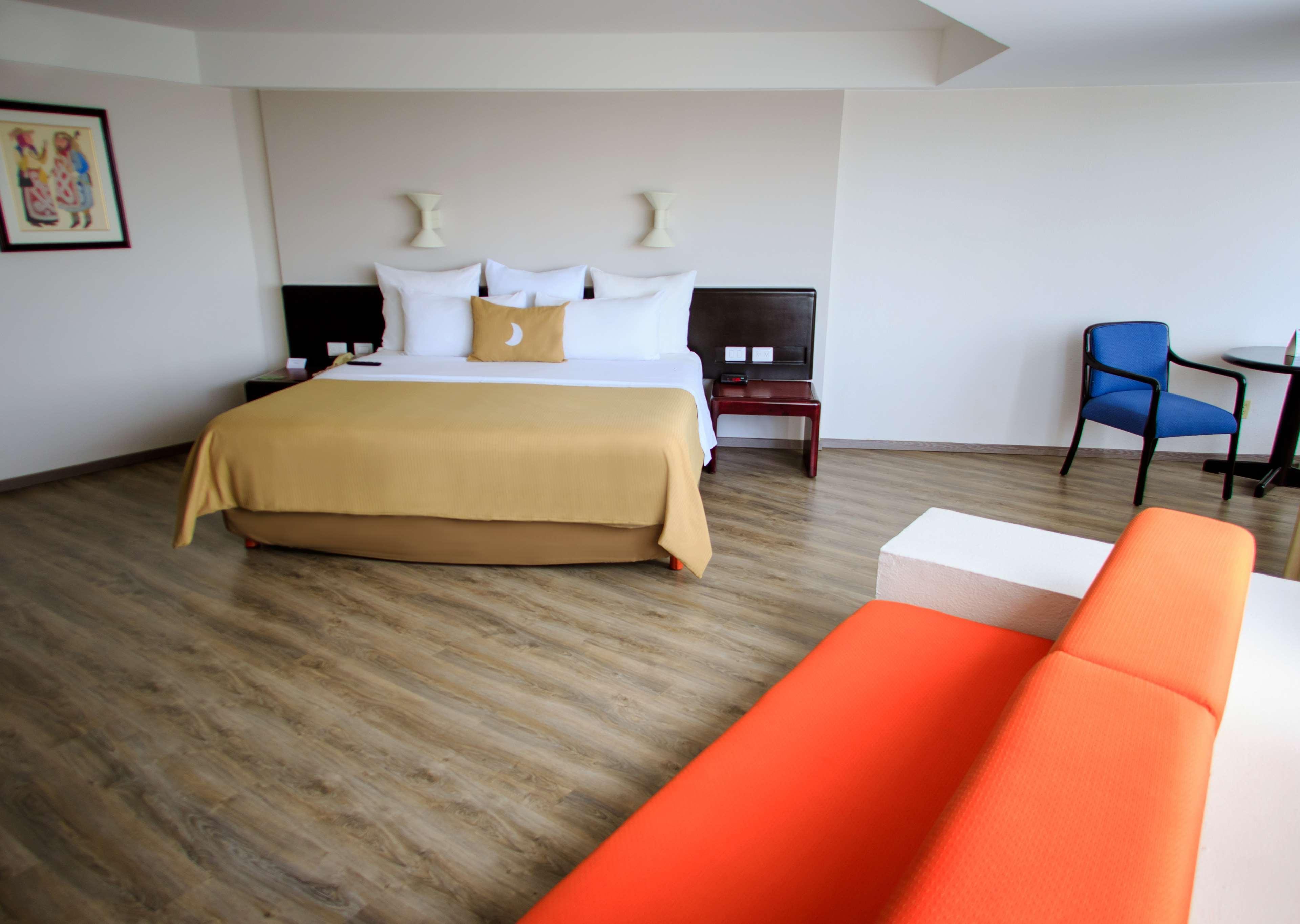 Grand Cantalagua Hotel Morelia, BW Signature Collection Luaran gambar A room at the hotel