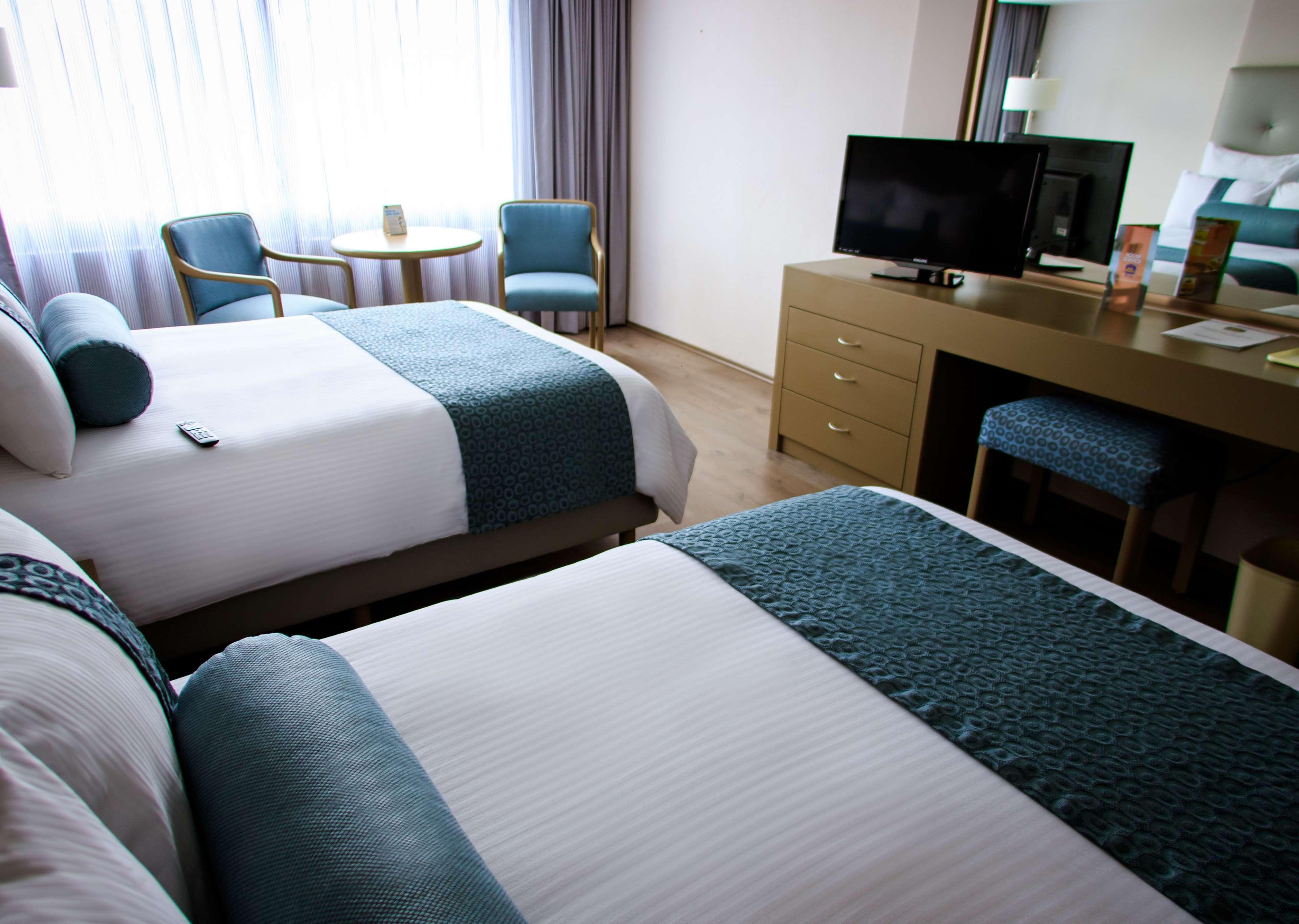 Grand Cantalagua Hotel Morelia, BW Signature Collection Luaran gambar A room at the hotel