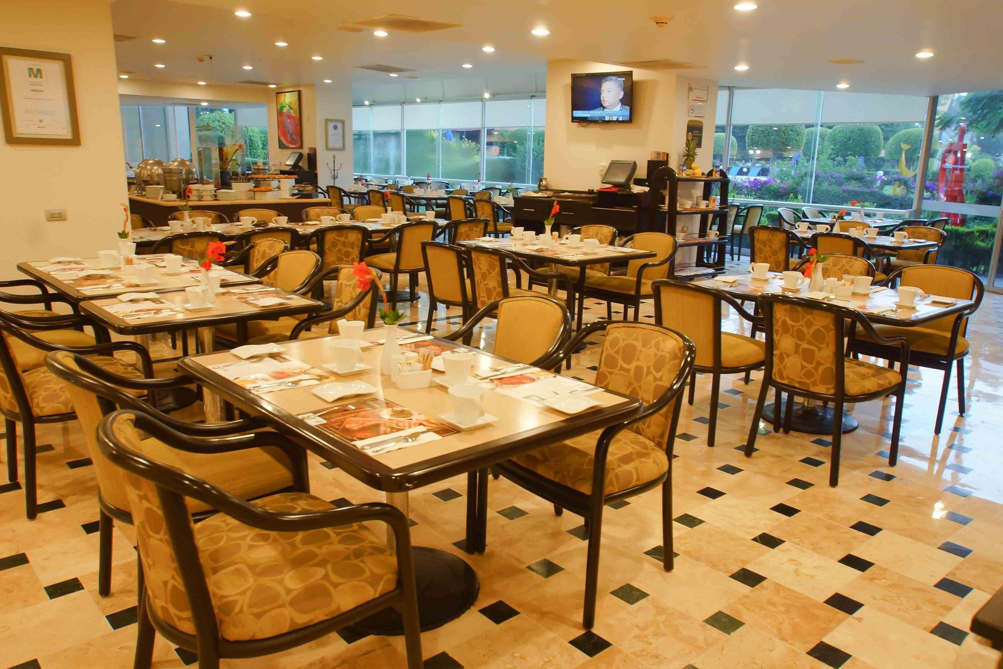 Grand Cantalagua Hotel Morelia, BW Signature Collection Luaran gambar The restaurant