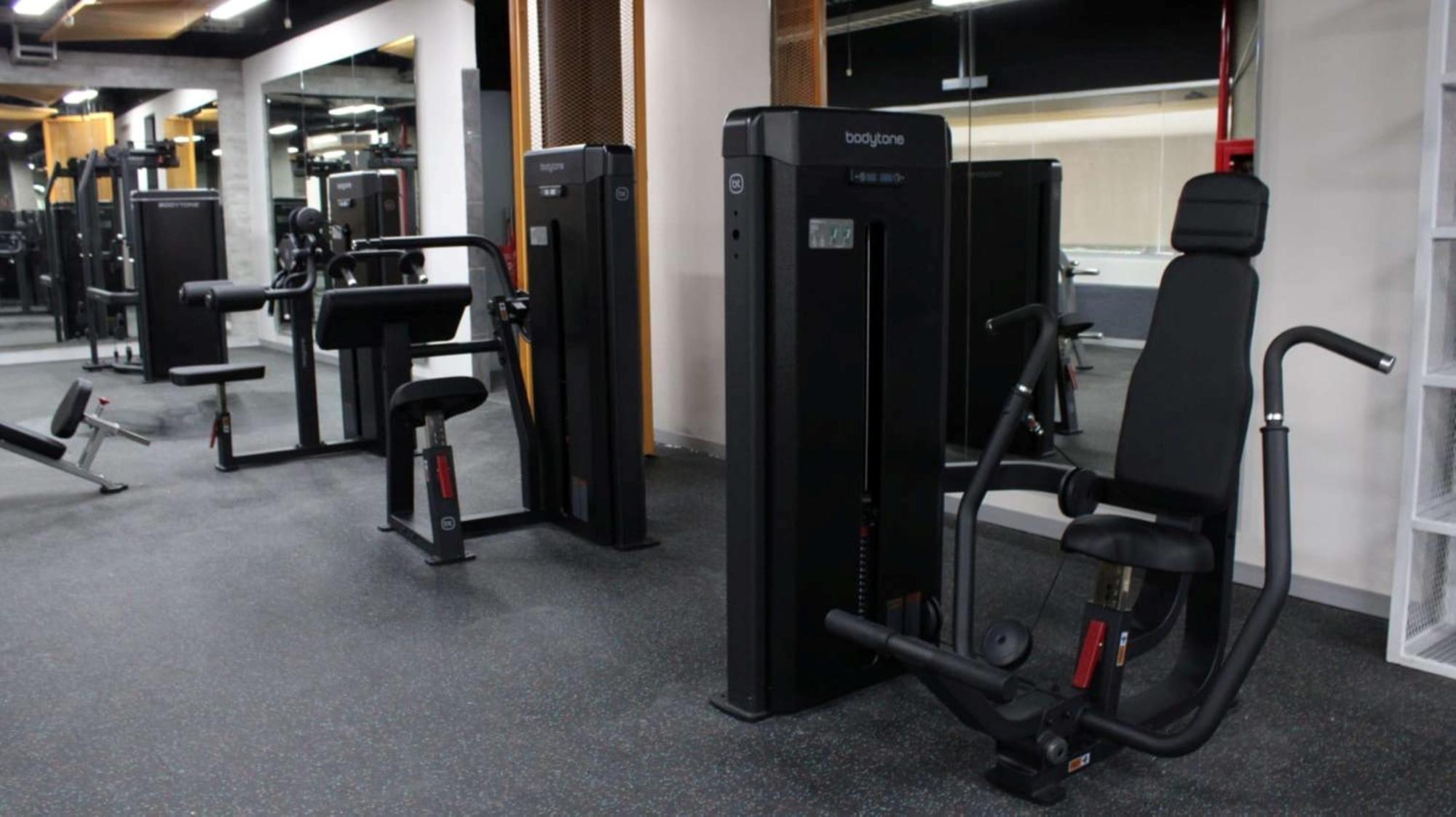 Grand Cantalagua Hotel Morelia, BW Signature Collection Luaran gambar A leg press machine