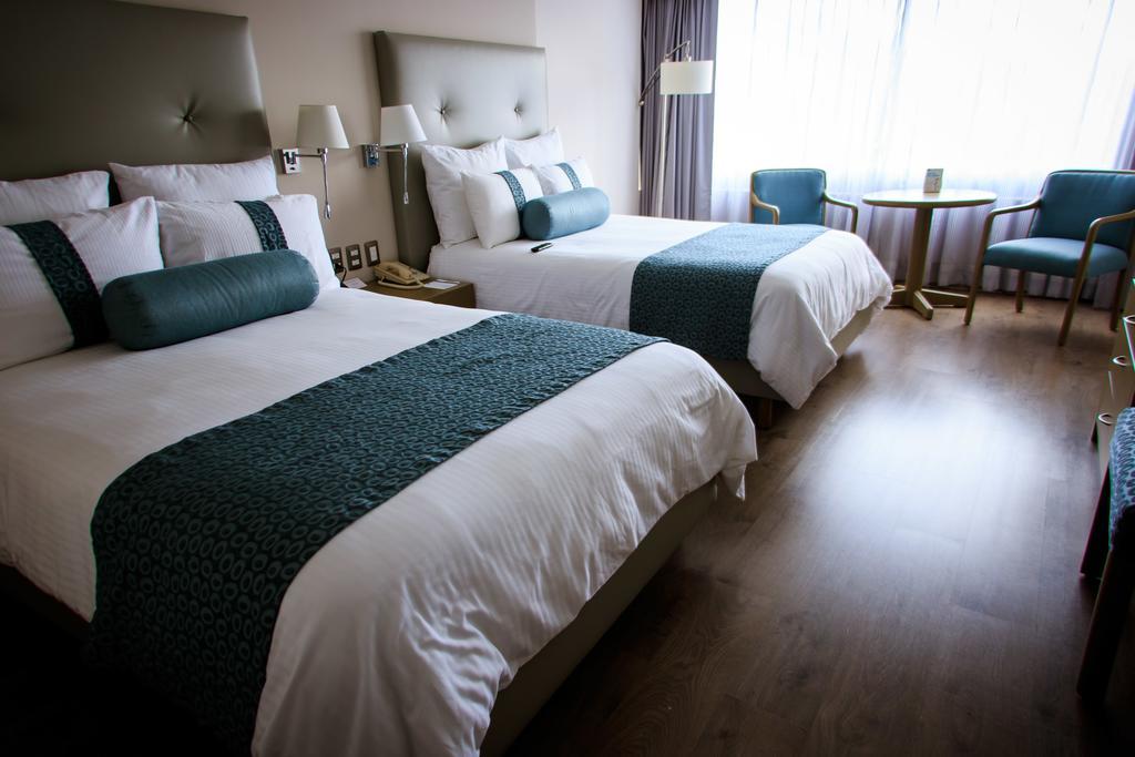 Grand Cantalagua Hotel Morelia, BW Signature Collection Luaran gambar A room at the hotel